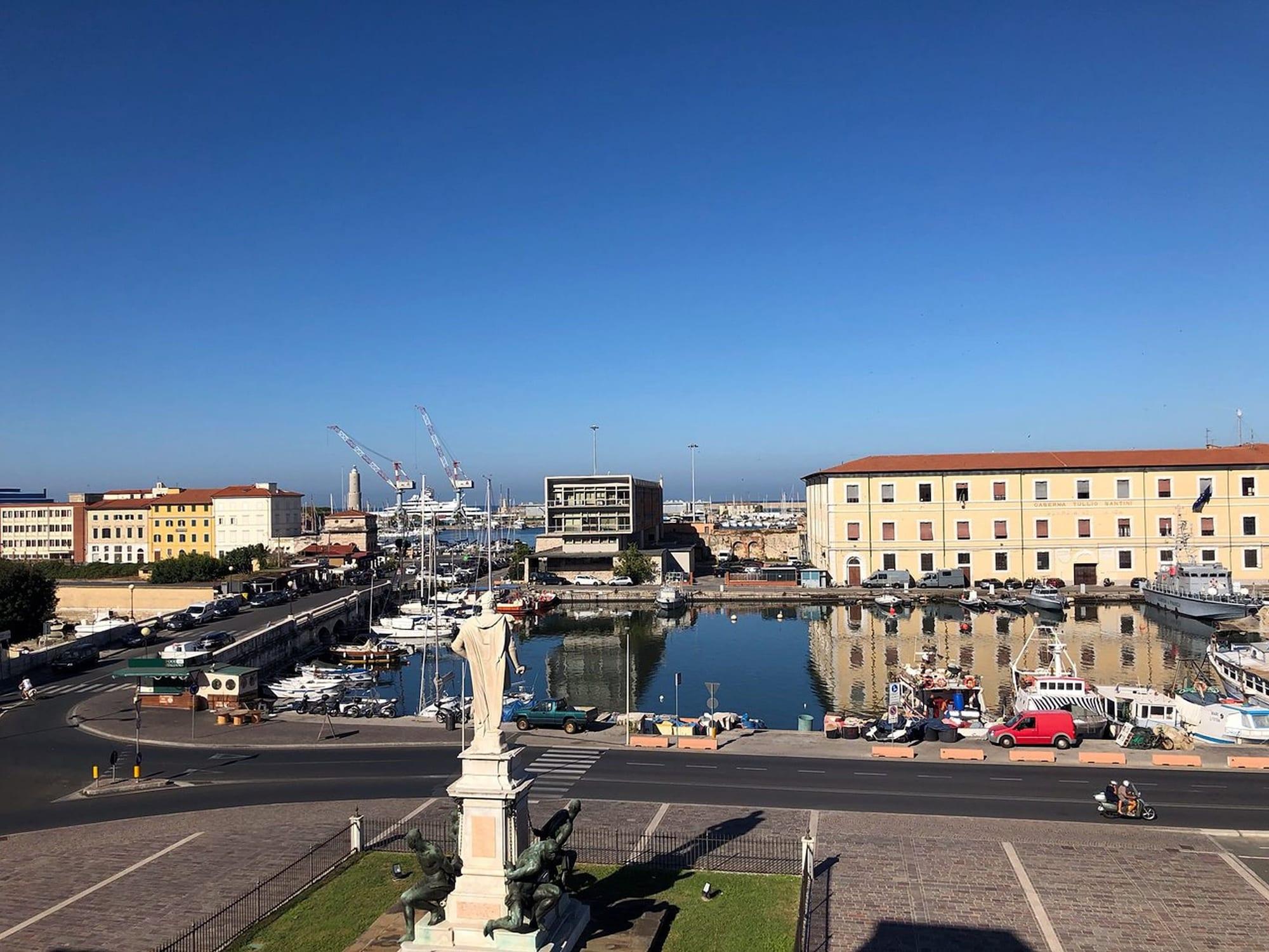 The Port Residence Livorno Exterior foto