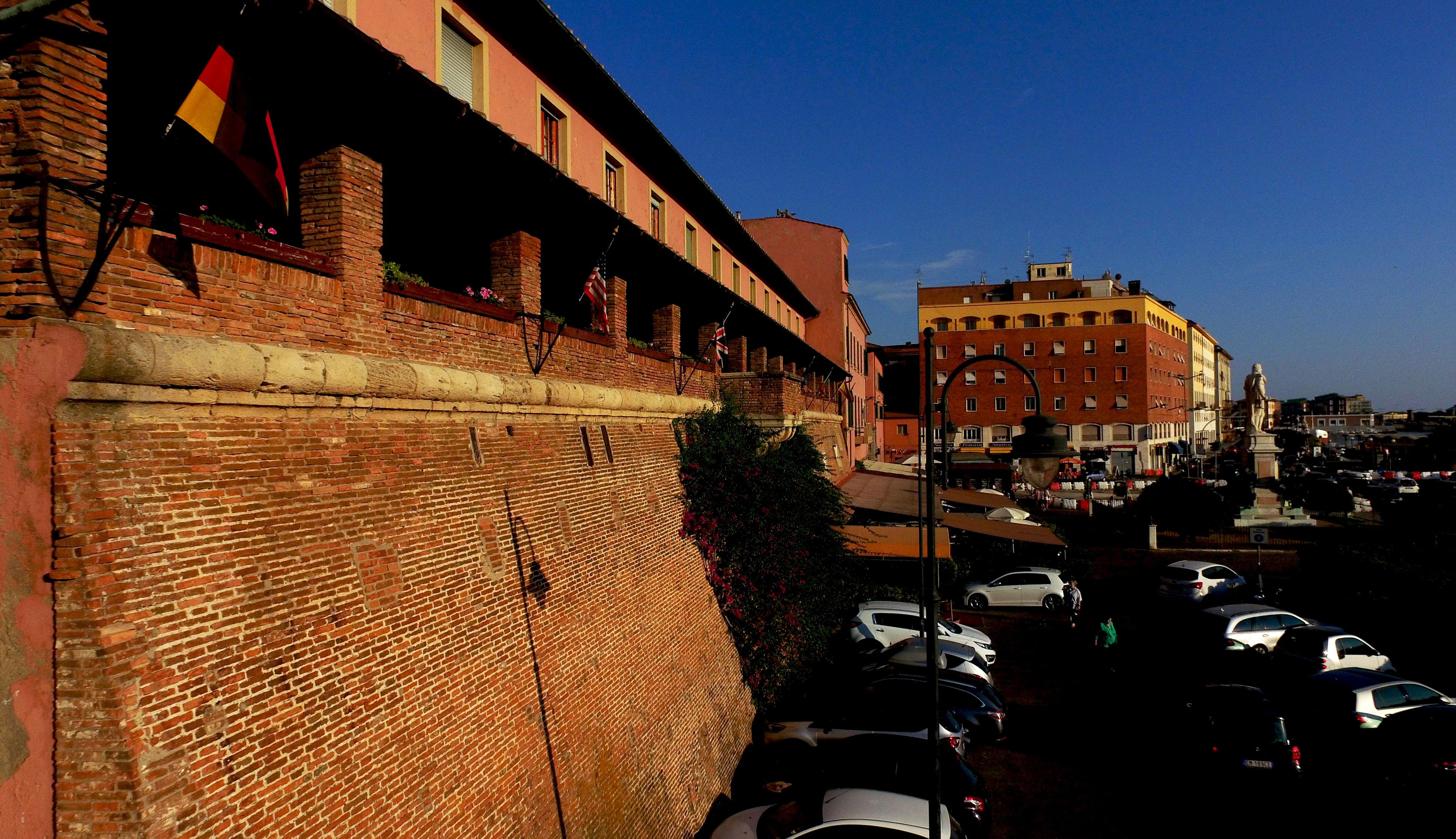 The Port Residence Livorno Exterior foto