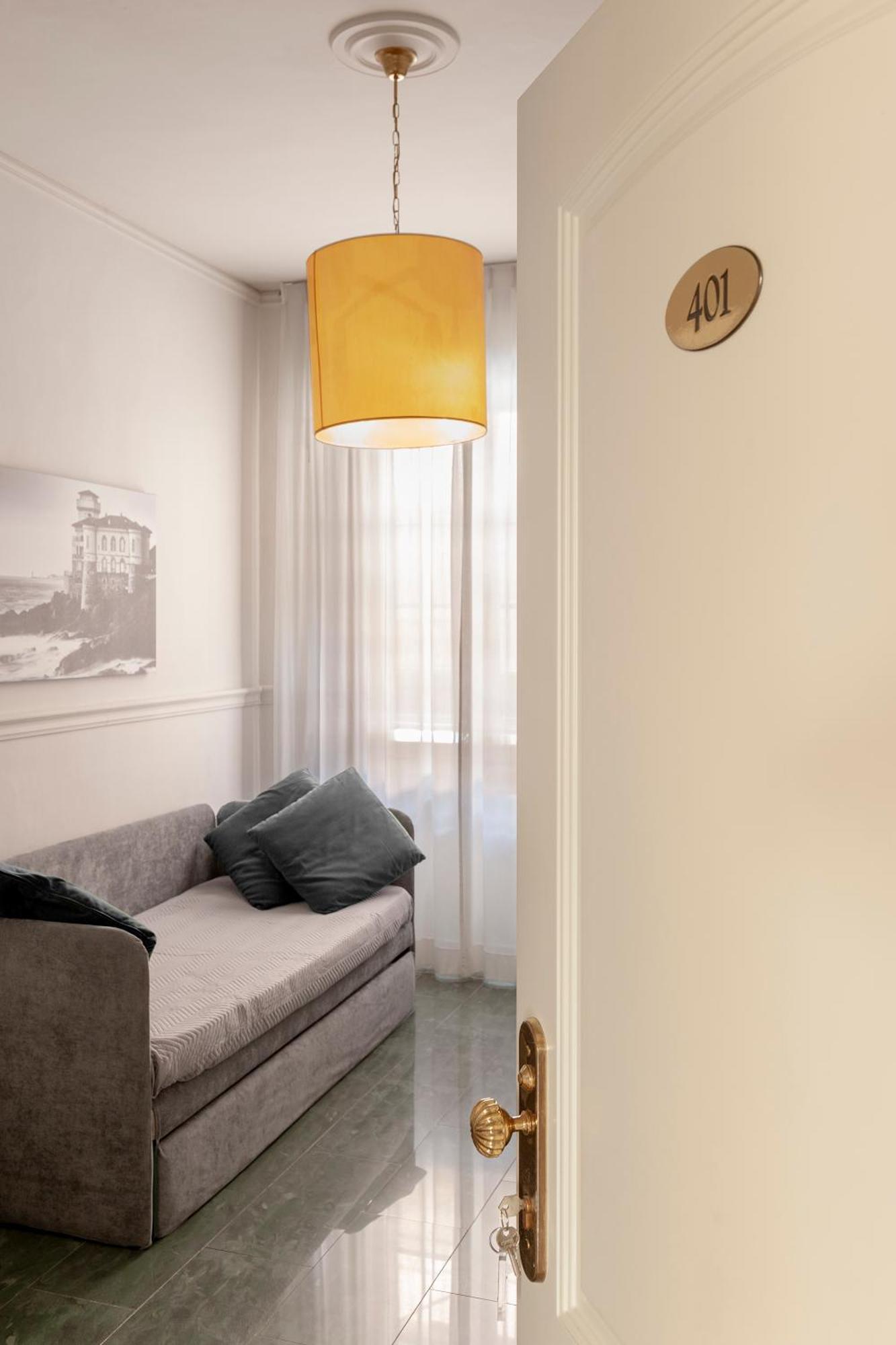 The Port Residence Livorno Exterior foto
