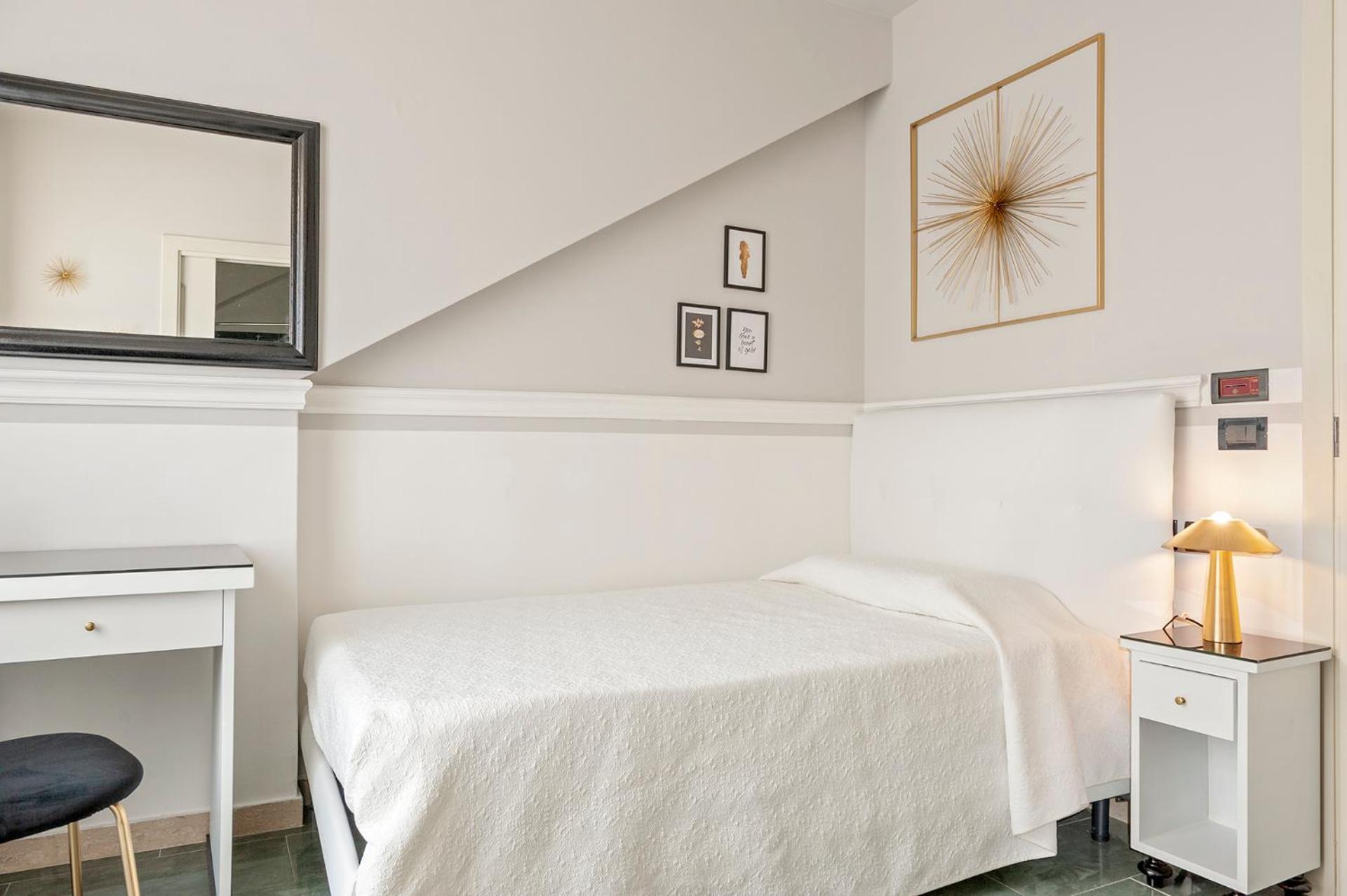 The Port Residence Livorno Exterior foto