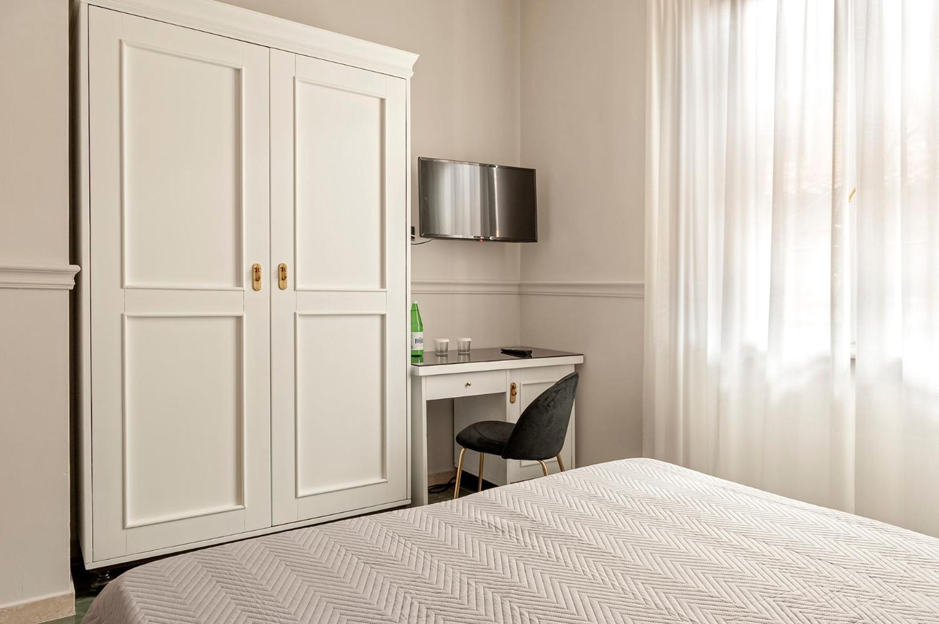 The Port Residence Livorno Exterior foto