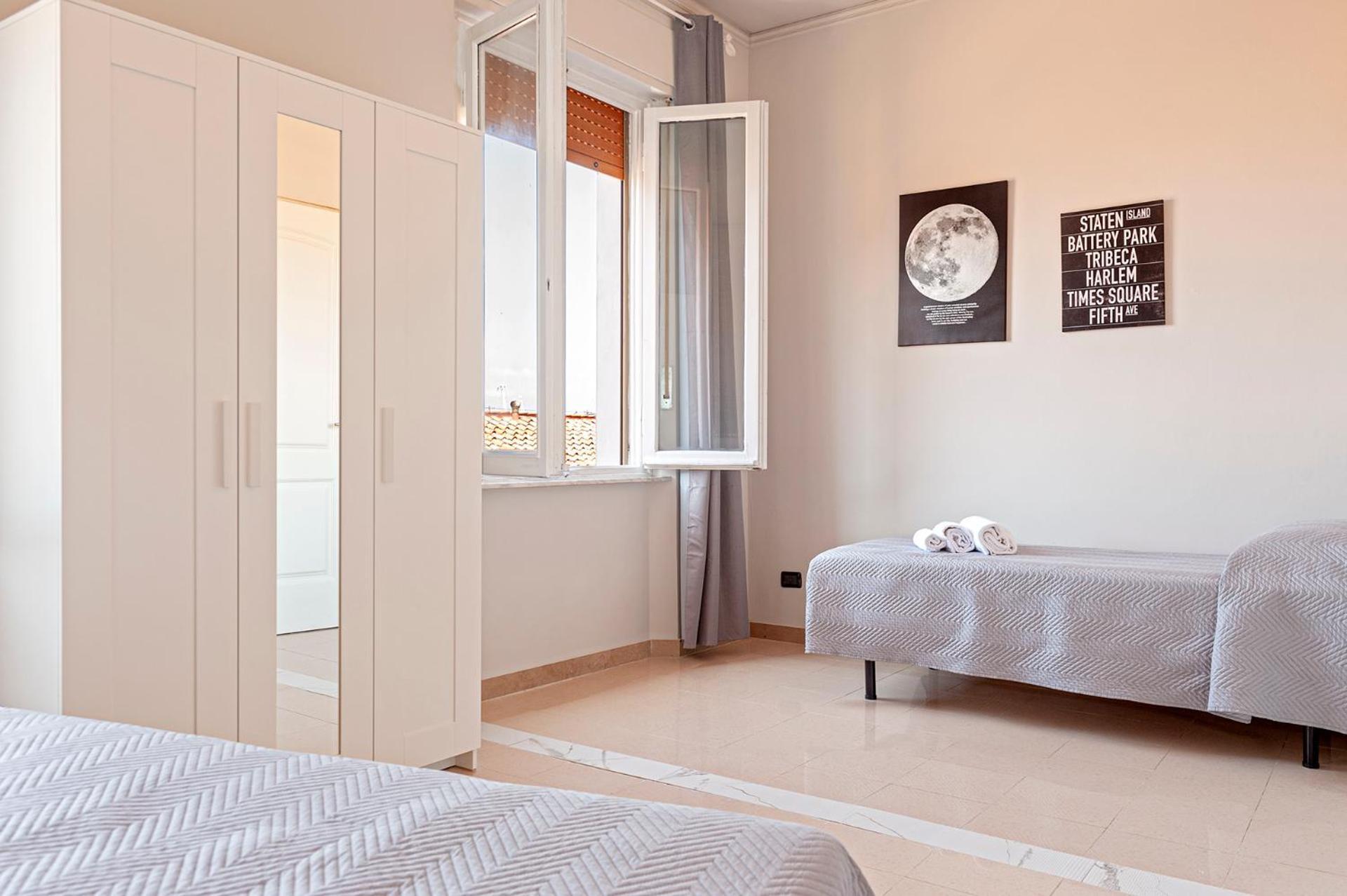 The Port Residence Livorno Exterior foto